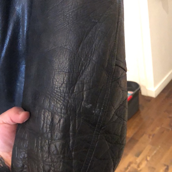 GENUINE LEATHER JACKET - Picture 5 of 5